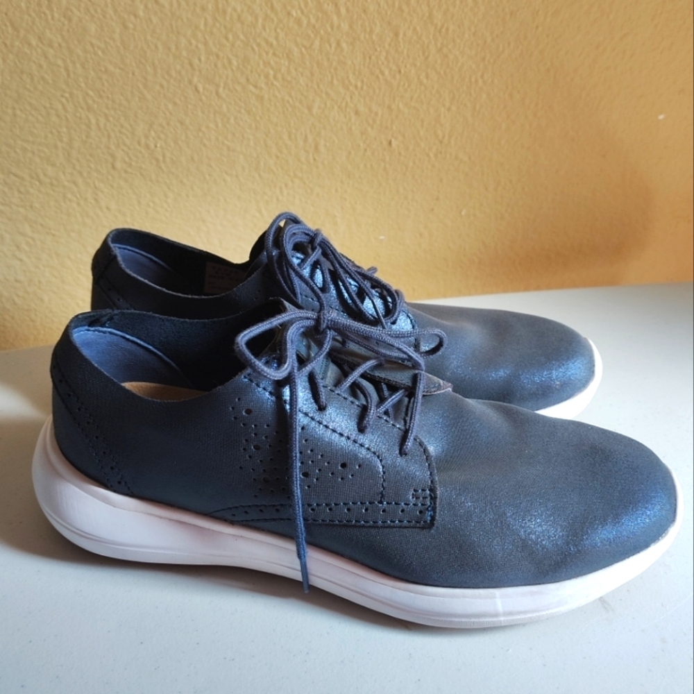 FootJoy Women's Navy and White Casual Golf Sneakers